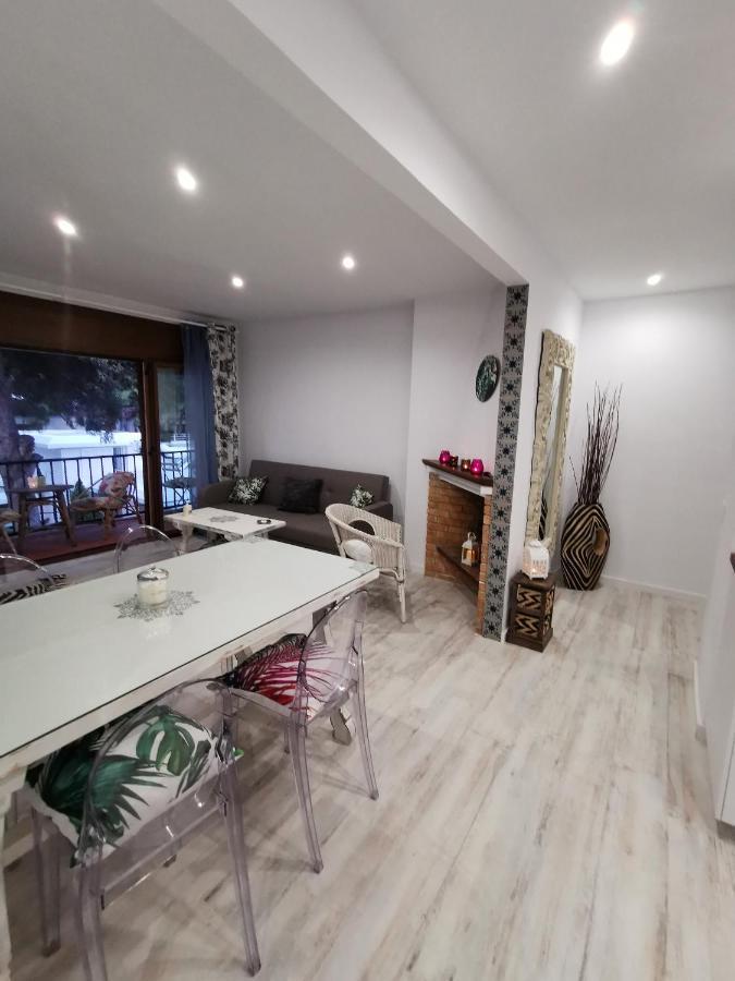 Apartamento Port De Roda De Bara -Roc Sant Gaieta Esterno foto