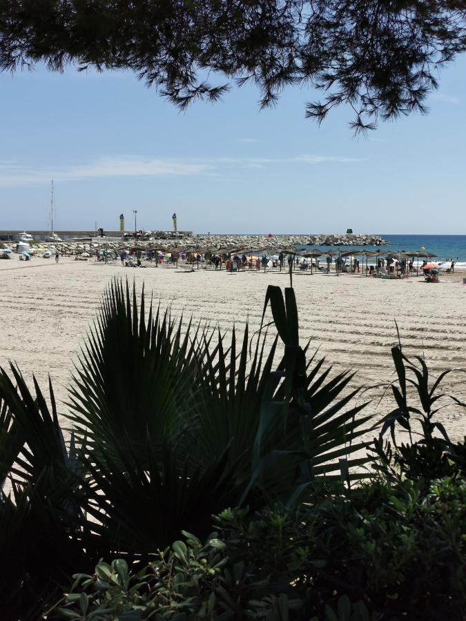 Apartamento Port De Roda De Bara -Roc Sant Gaieta Esterno foto
