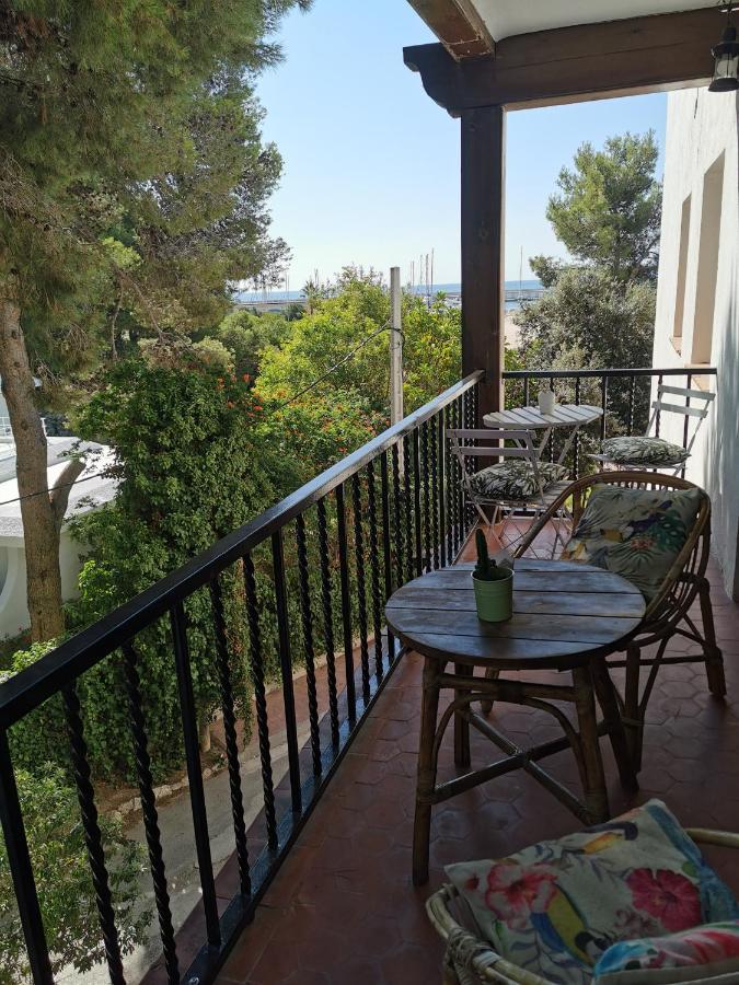 Apartamento Port De Roda De Bara -Roc Sant Gaieta Esterno foto