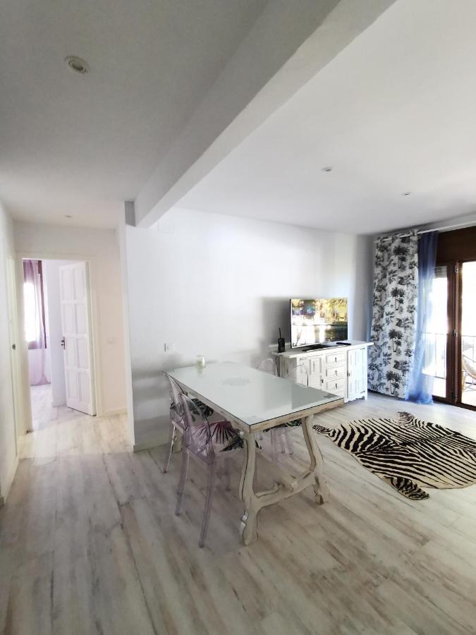 Apartamento Port De Roda De Bara -Roc Sant Gaieta Esterno foto